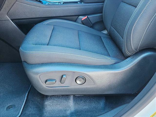 New 2026 Chevrolet Traverse LT w/ Sun and Wheel Package image 4