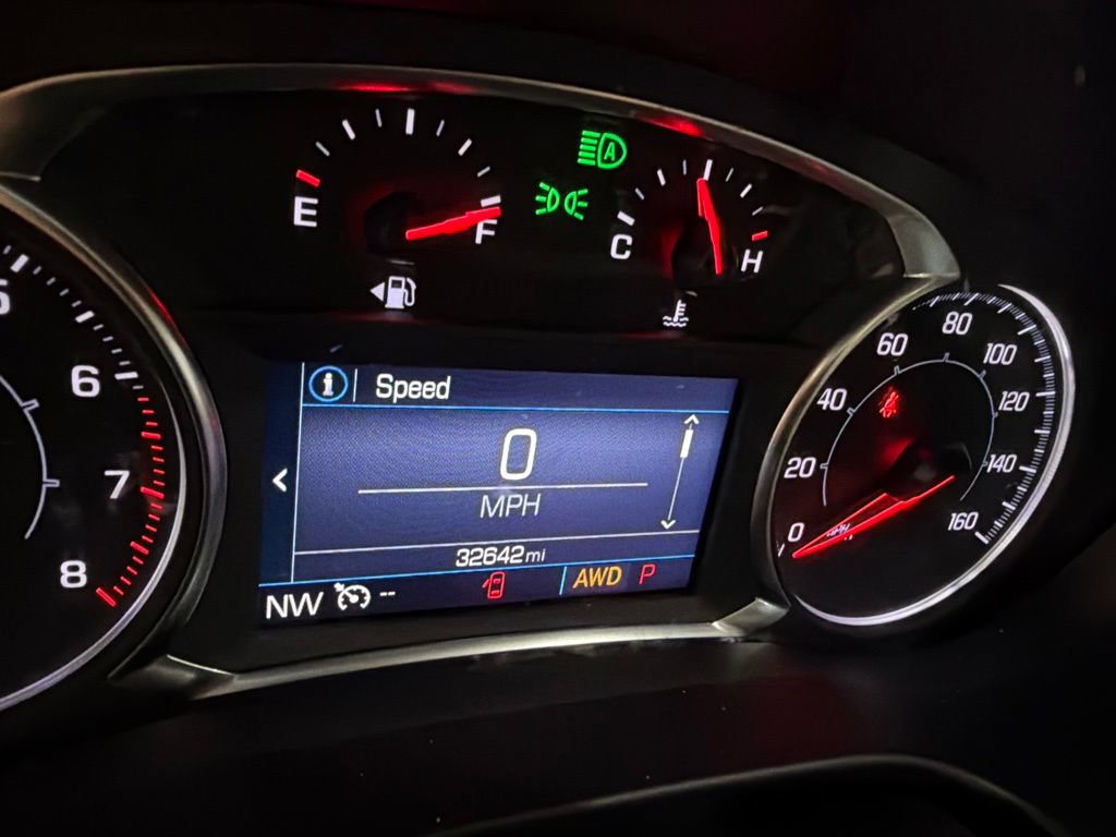 Used 2023 GMC Acadia SLE w/ Driver Convenience Package AWD/4WD image 4
