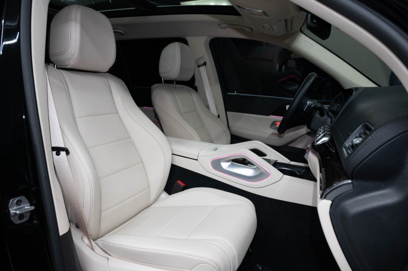 Certified 2026 Mercedes-Benz GLS 450 4MATIC image 13