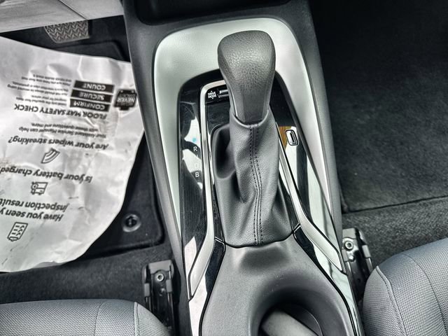 Used 2025 Toyota Corolla SE image 28