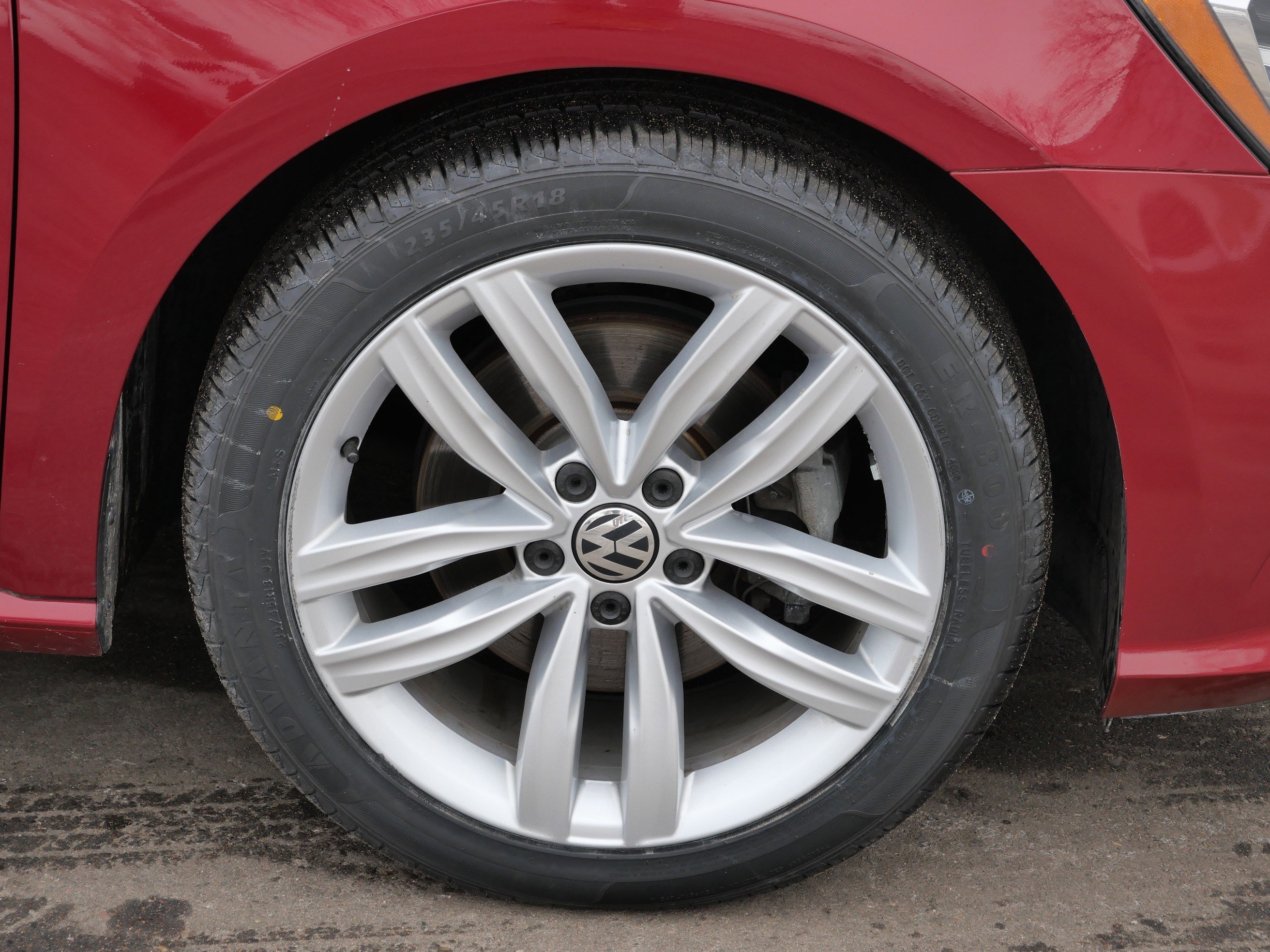 Used 2019 Volkswagen Passat 2.0T Wolfsburg image 15