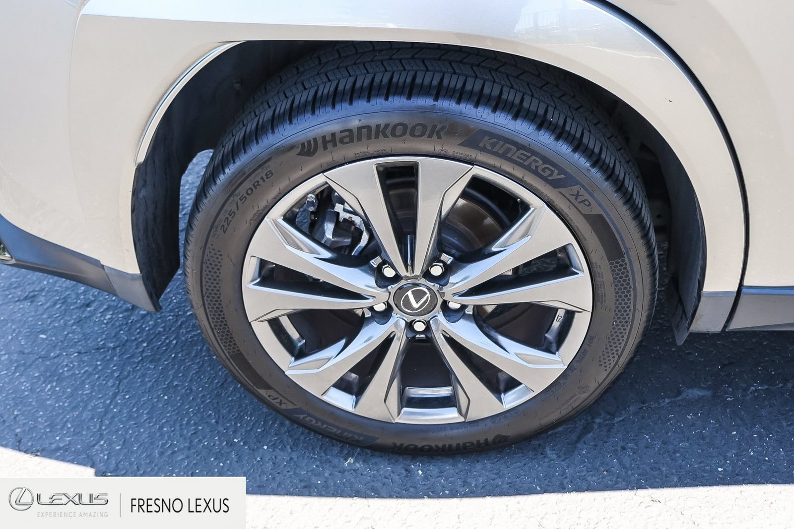 Used 2022 Lexus UX 200 F Sport FWD image 8