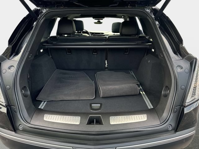 Certified 2022 Cadillac XT5 Sportv w/ Platinum Package AWD/4WD image 5