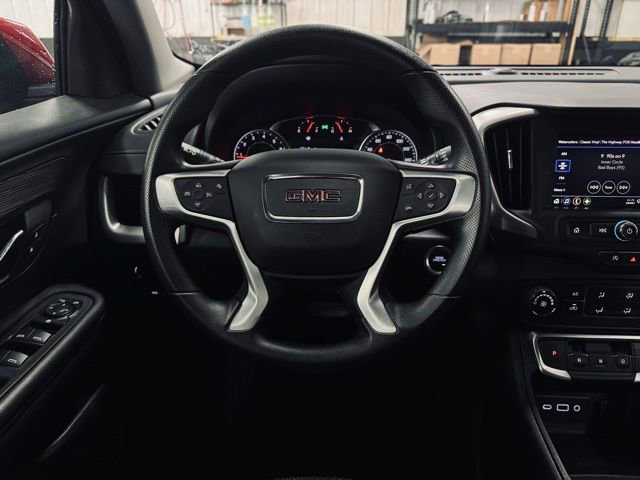 Used 2024 GMC Terrain SLE image 23