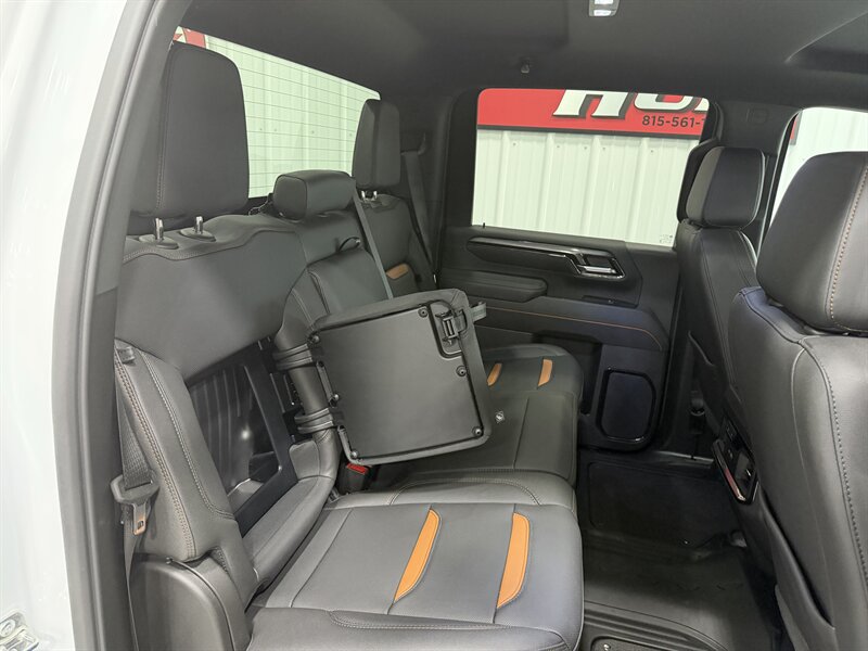 Used 2026 GMC Sierra 2500 AT4 AWD/4WD image 21