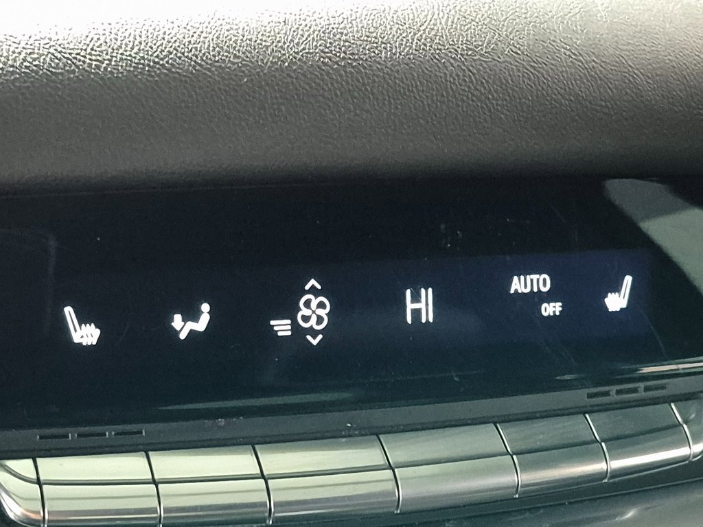 Used 2021 Cadillac Escalade Sport image 17