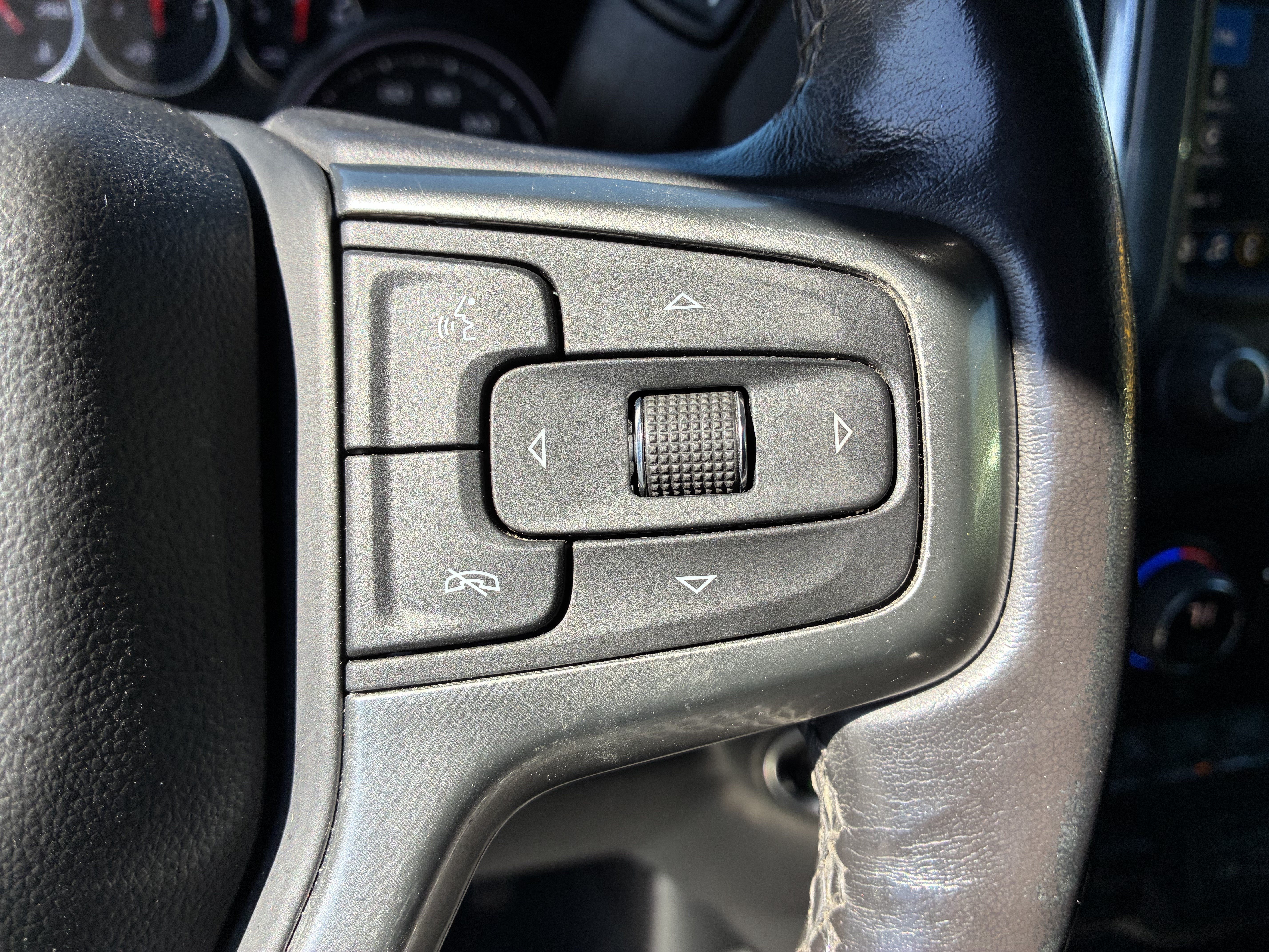 Used 2021 Chevrolet Silverado 1500 LT w/ All Star Edition Plus AWD/4WD image 29