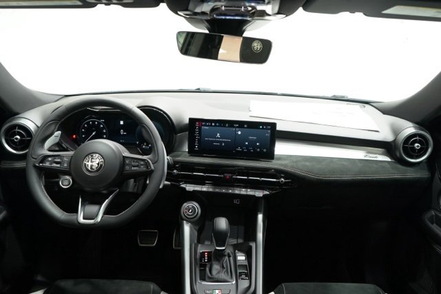 New 2026 Alfa Romeo Tonale Sport Speciale w/ Active Assist Package image 12