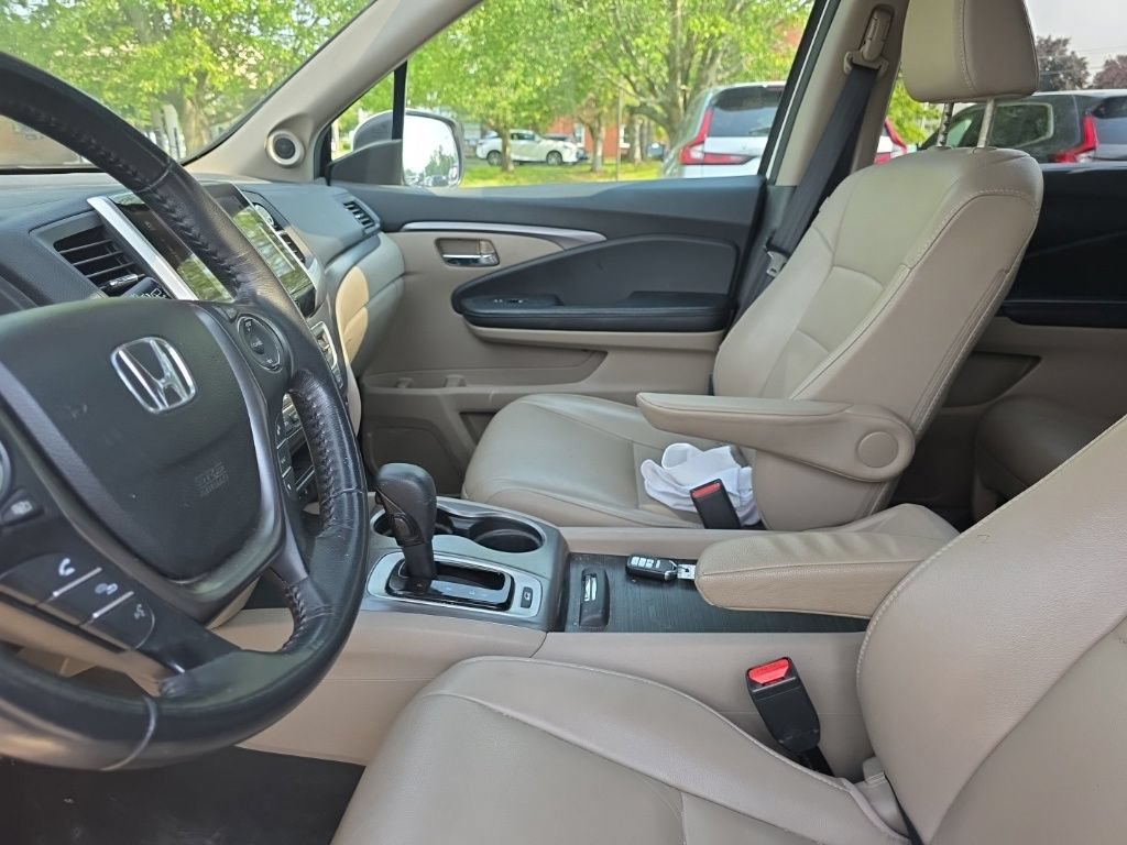 Used 2017 Honda Pilot EX-L image 23