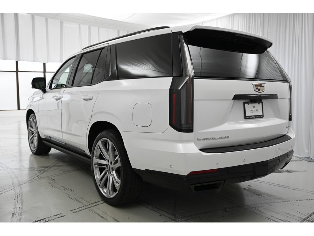 Used 2025 Cadillac Escalade Sport Platinum image 5