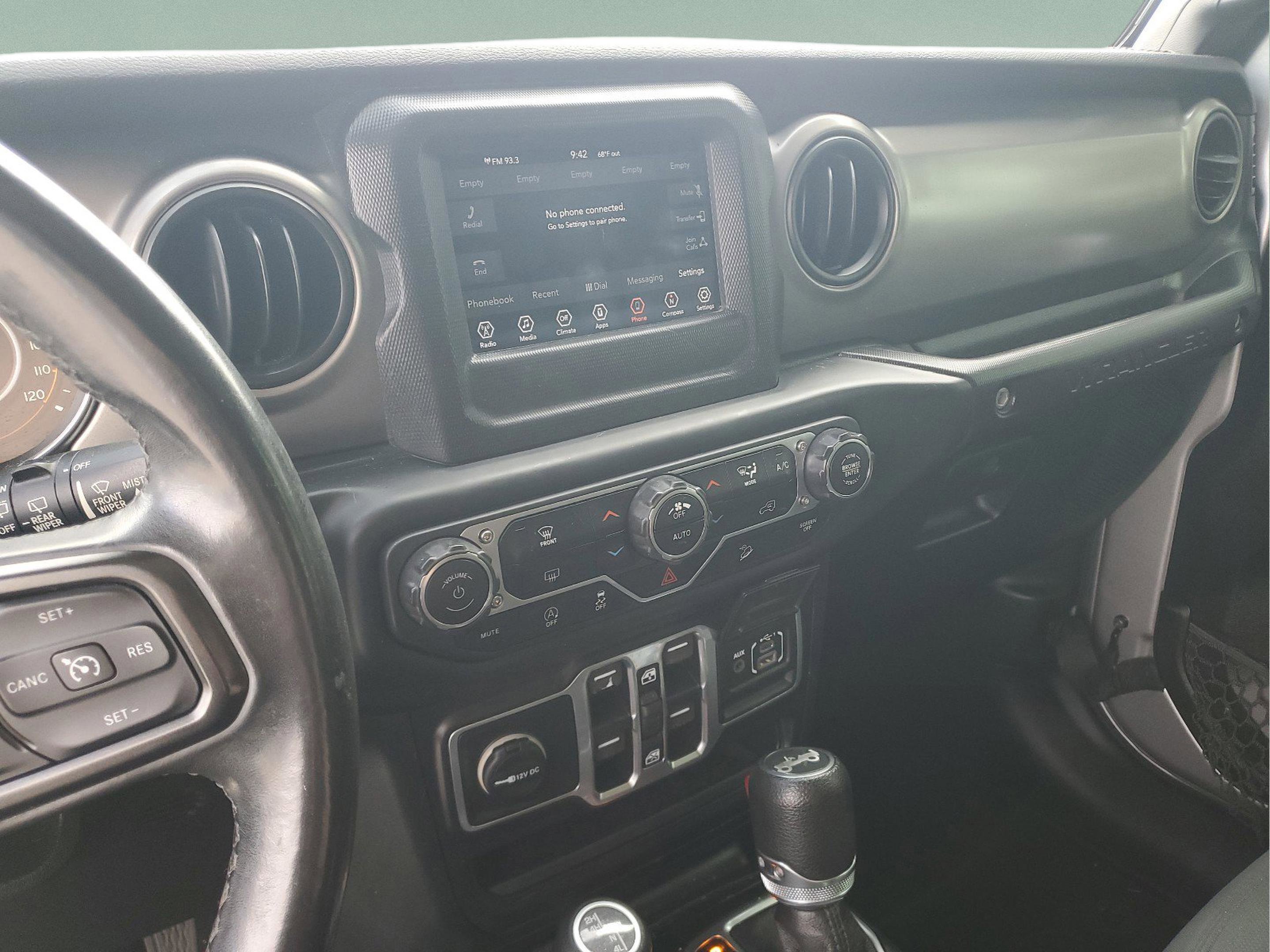 Certified 2018 Jeep Wrangler Unlimited Sport S image 22