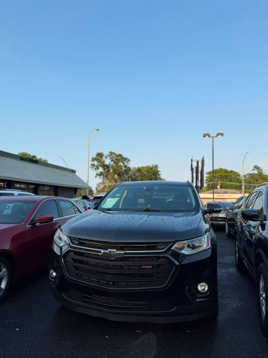 Used 2021 Chevrolet Traverse RS