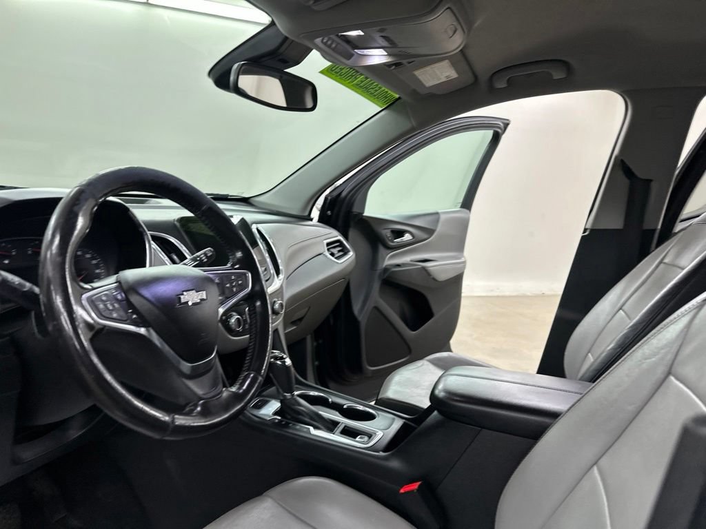 Used 2018 Chevrolet Equinox Premier AWD/4WD image 35