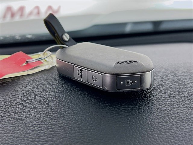 Used 2024 Kia Telluride LX image 28