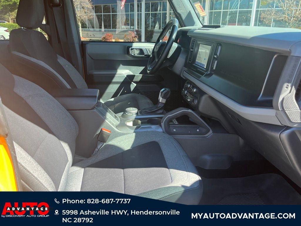 Used 2022 Ford Bronco Big Bend w/ Sasquatch Package image 25