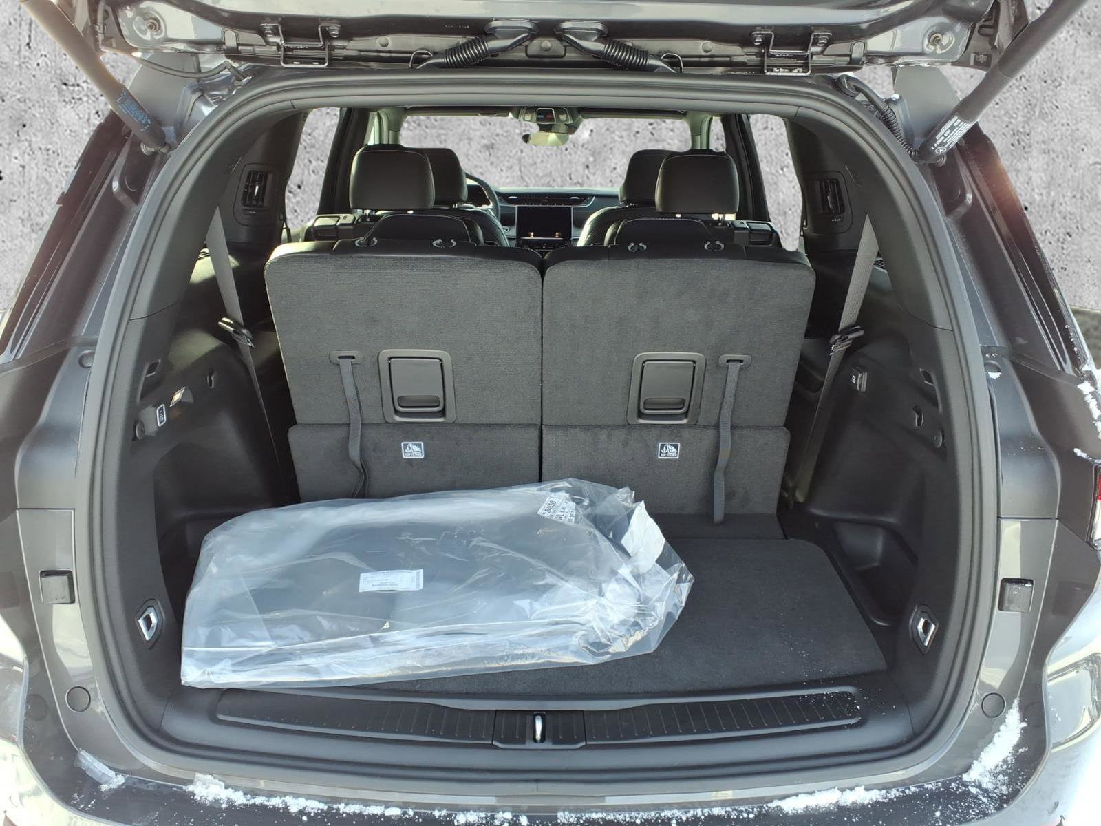 New 2025 Jeep Grand Cherokee L Limited w/ Black Appearance Package image 26