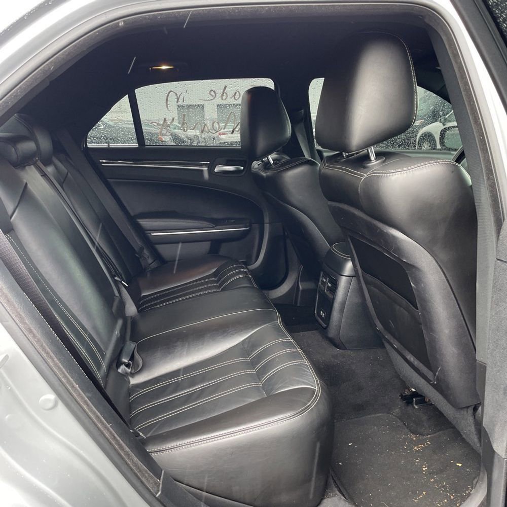 Used 2021 Chrysler 300 S RWD image 11