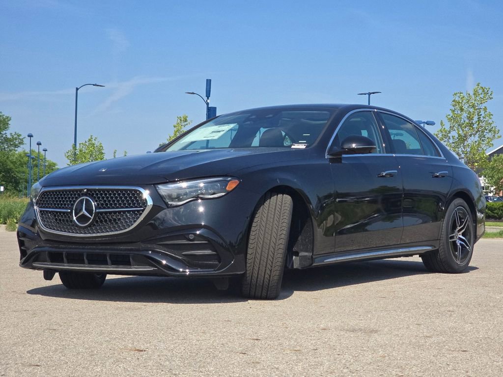New 2026 Mercedes-Benz E 450 4MATIC Sedan image 13