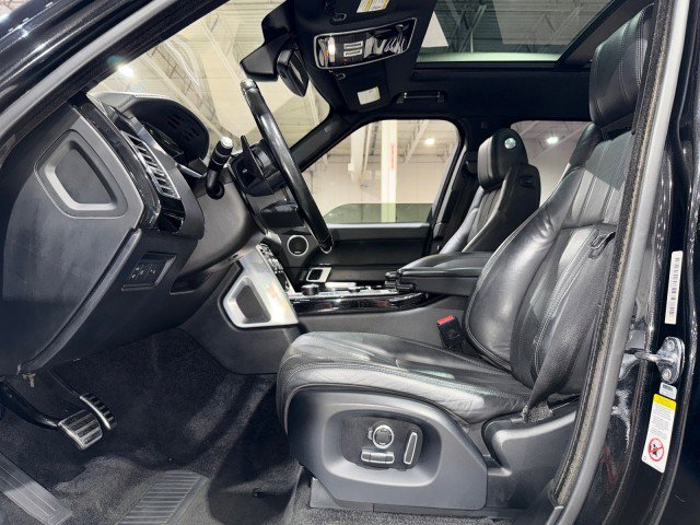 Used 2016 Land Rover Range Rover Long Wheelbase Supercharged image 12