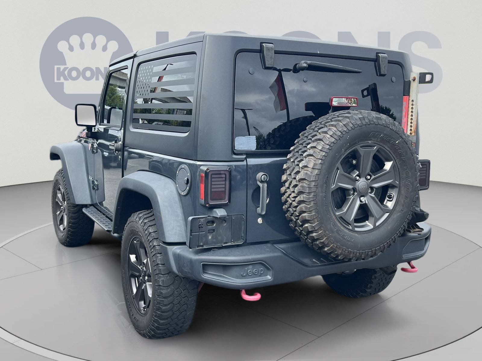 Used 2018 Jeep Wrangler Rubicon AWD/4WD image 2