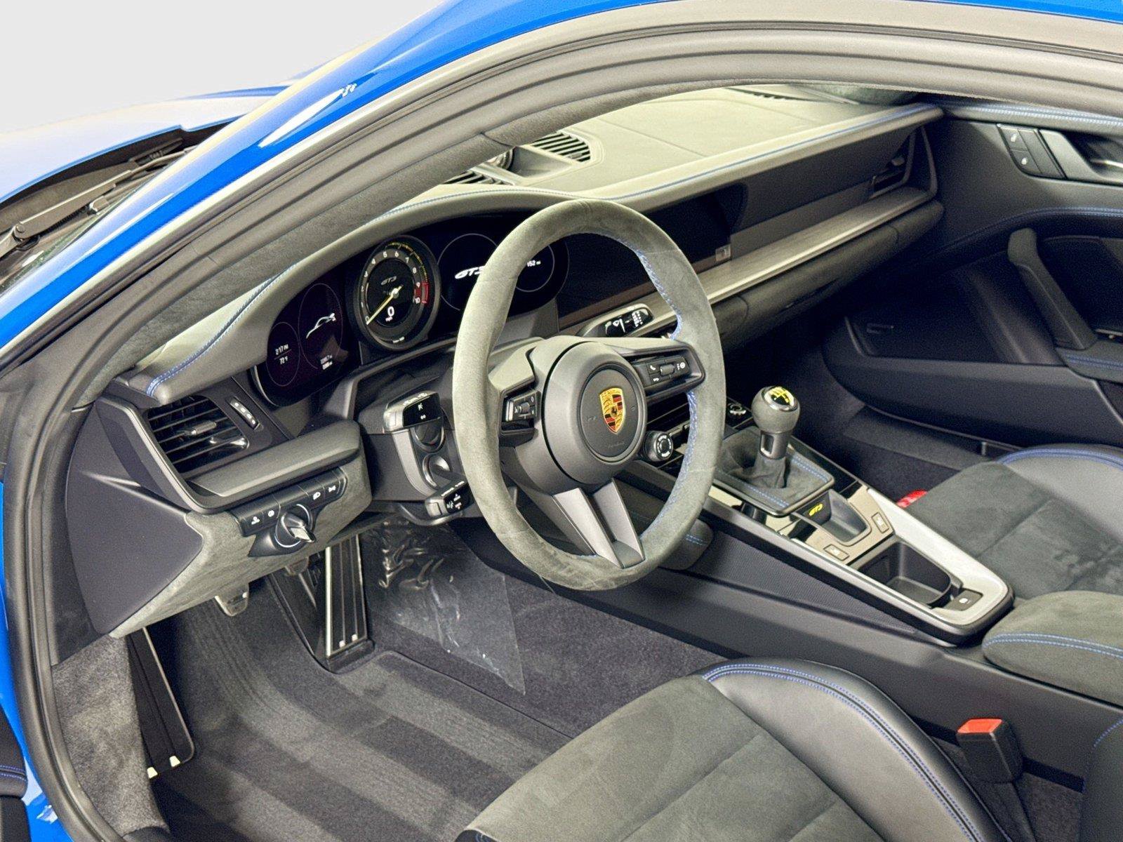 Used 2023 Porsche 911 GT3 RWD image 14