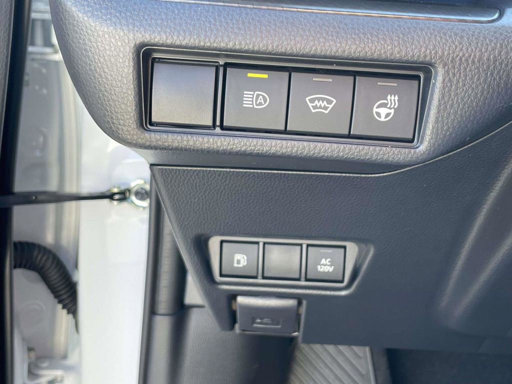 New 2026 Toyota Prius Plug-In Hybrid FWD image 25