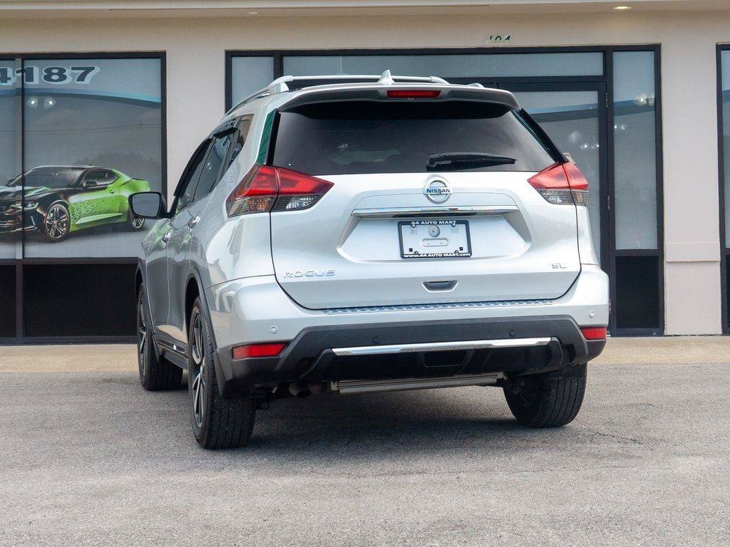 Used 2020 Nissan Rogue SL w/ Premium Package FWD image 4