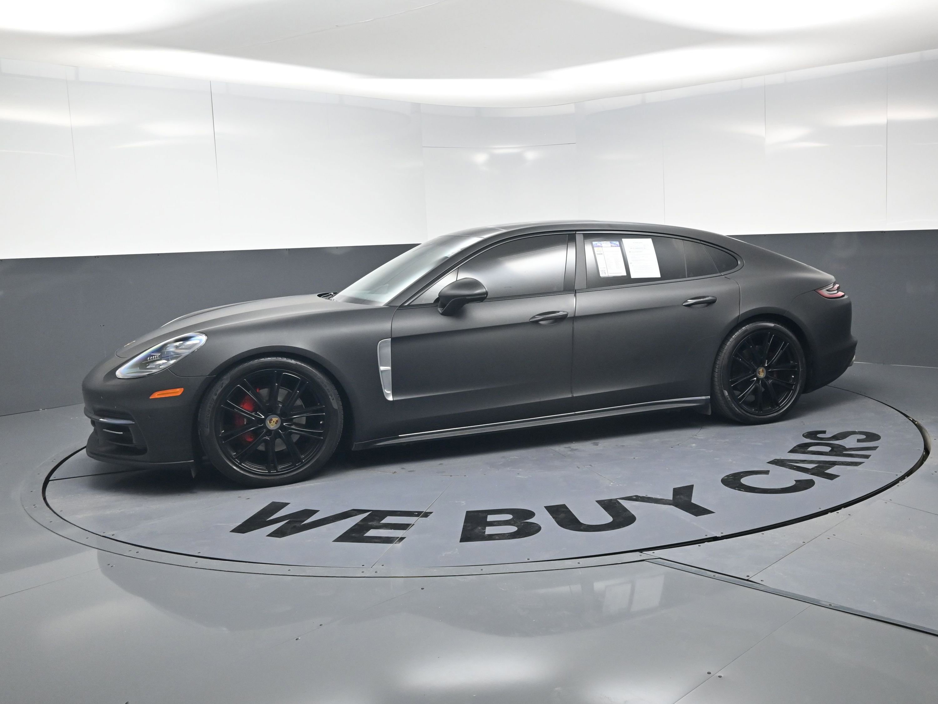 Used 2018 Porsche Panamera 4 Executive image 6