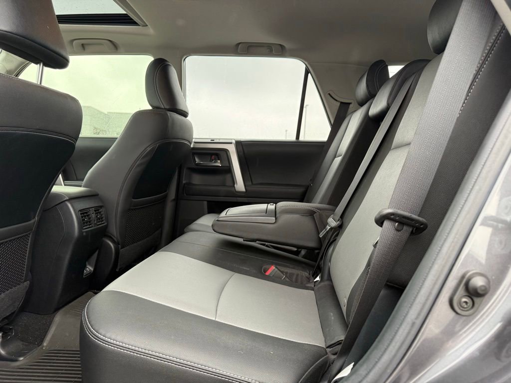 Used 2021 Toyota 4Runner SR5 Premium image 23