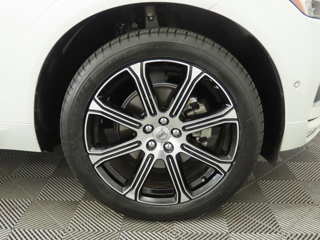 Used 2019 Volvo XC60 T5 Inscription w/ Protection Package Premier image 33