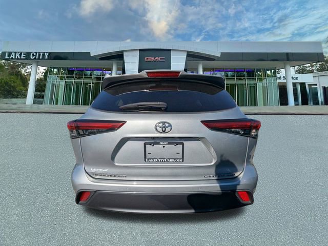 Used 2020 Toyota Highlander Limited image 4