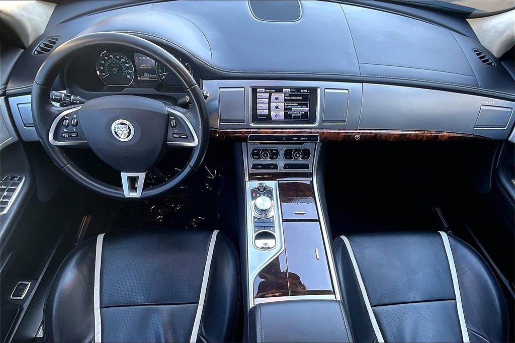 Used 2012 Jaguar XF Portfolio image 7