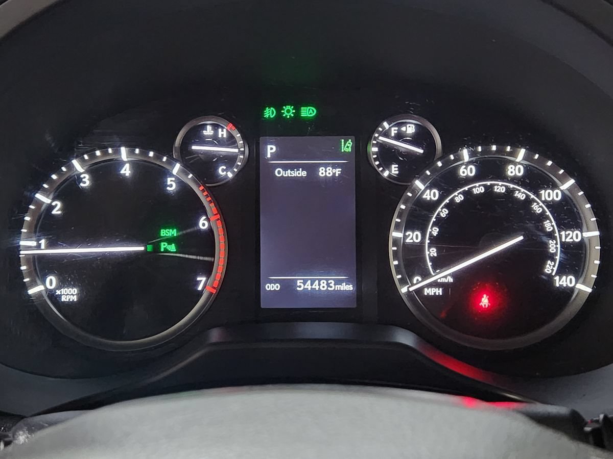 Used 2022 Lexus GX 460 w/ Black Line Special Edition AWD/4WD image 34