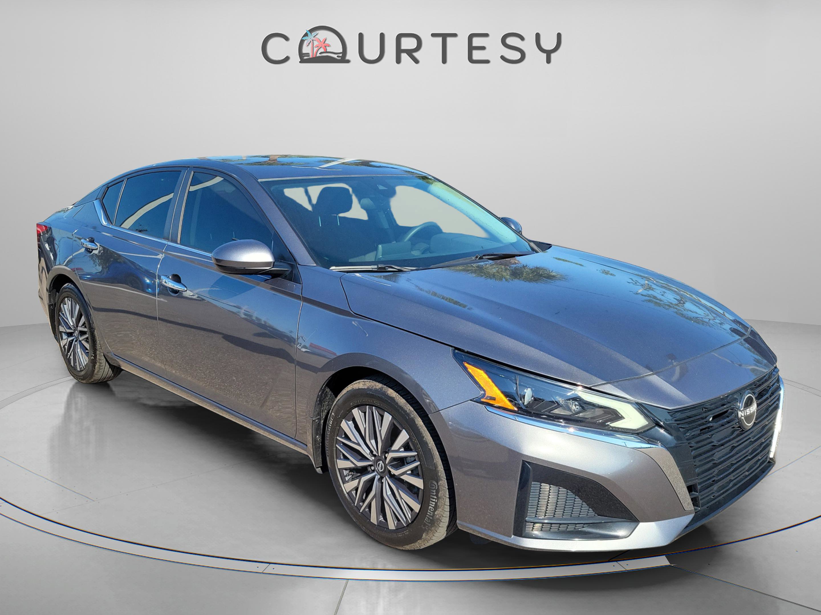 Certified 2023 Nissan Altima 2.5 SV image 6