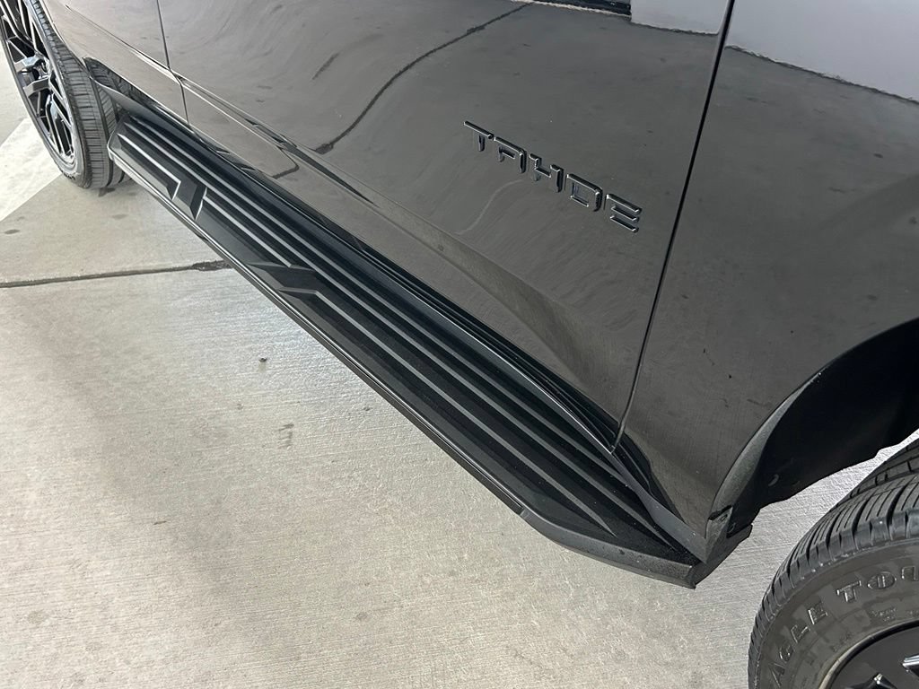Used 2023 Chevrolet Tahoe RST RWD image 38
