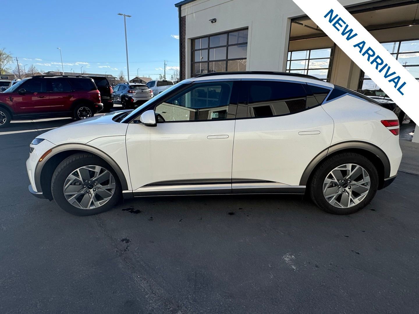 Used 2025 Genesis GV60 Advanced image 4