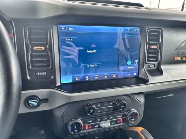 Used 2022 Ford Bronco Badlands w/ Sasquatch Package image 16