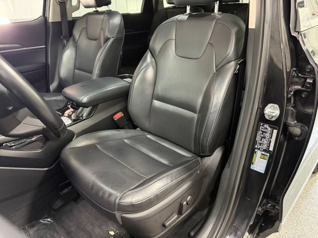 Used 2021 Kia Telluride S FWD image 23