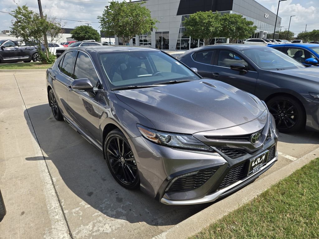 Used 2024 Toyota Camry XSE image 3