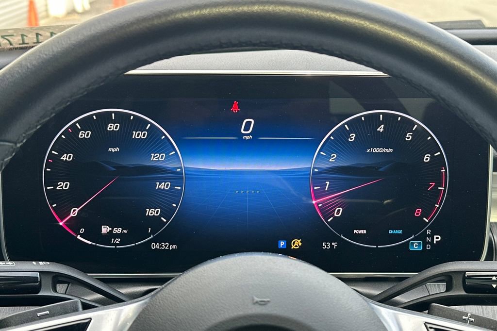 Used 2025 Mercedes-Benz C 300 Sedan image 23