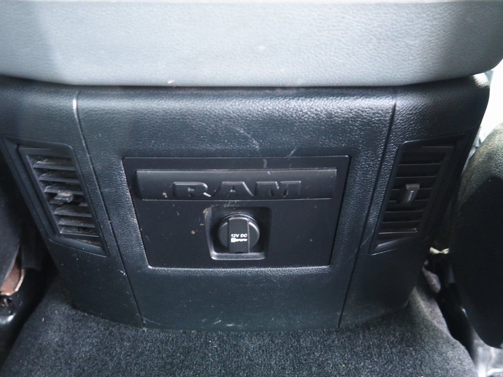 Used 2016 RAM 1500 Big Horn image 35
