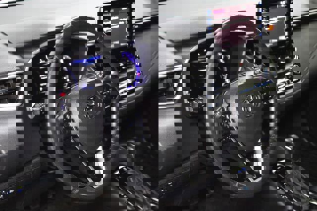 Used 2019 Toyota Corolla XSE FWD image 12