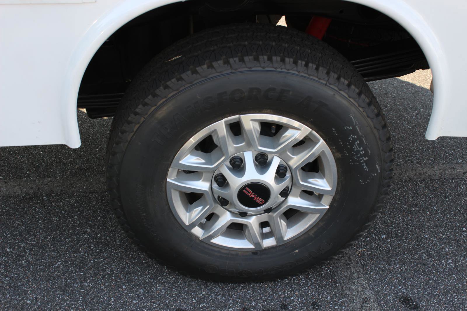 New 2025 GMC Sierra 2500 Pro w/ Convenience Package image 28