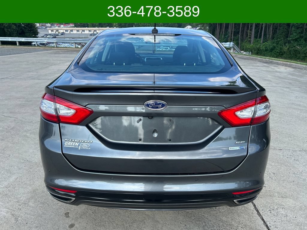 Used 2016 Ford Fusion SE AWD/4WD image 4