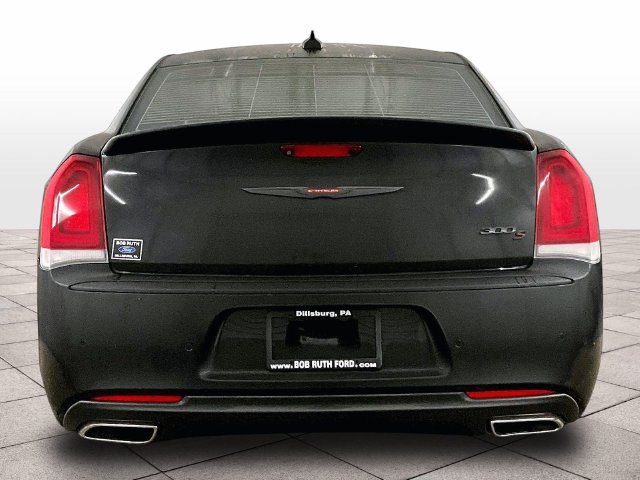 Used 2021 Chrysler 300 S w/ Popular Equipment Group RWD image 4