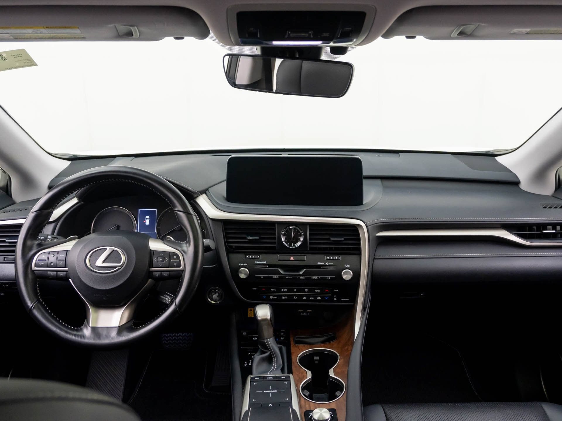Used 2022 Lexus RX 350L Premium w/ Premium Package AWD/4WD image 10