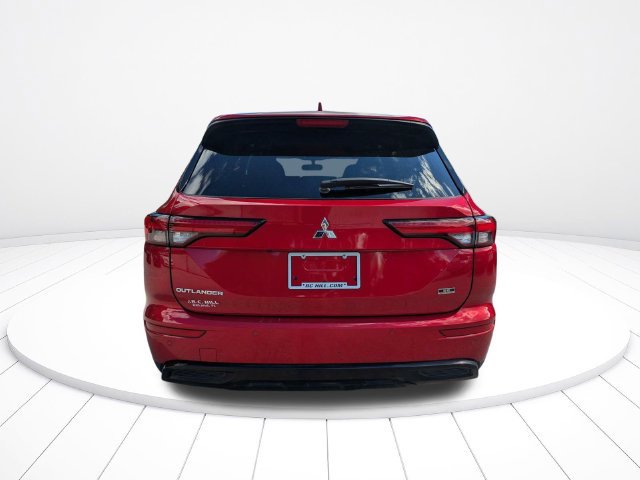 Used 2024 Mitsubishi Outlander FWD image 5