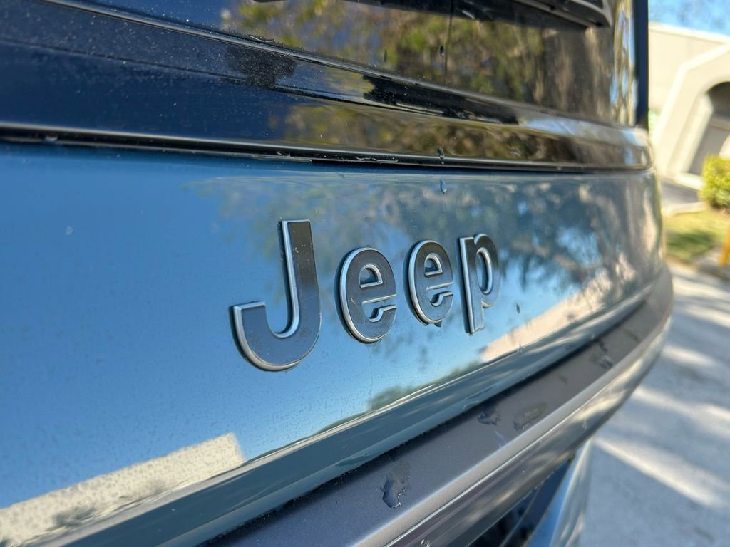 New 2026 Jeep Grand Wagoneer L Limited image 36