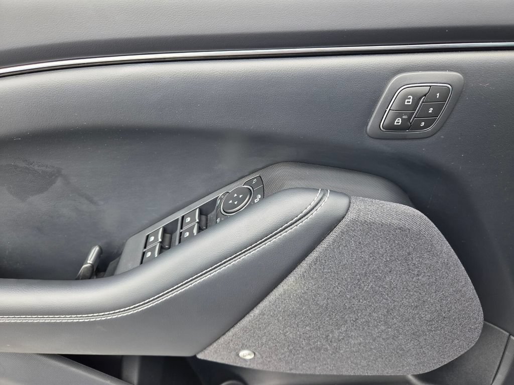 Used 2022 Ford Mustang Mach-E Premium RWD image 24