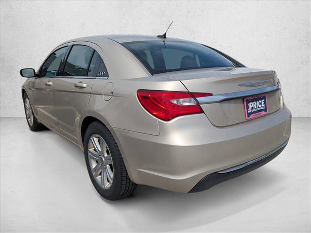 Used 2013 Chrysler 200 Touring w/ Cold Weather Group image 6